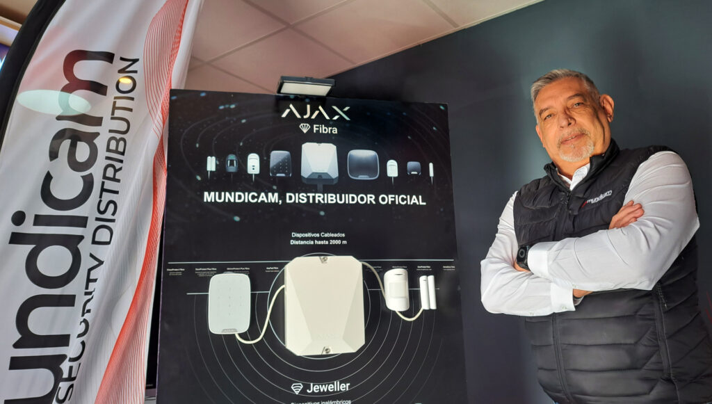 Distribuidores oficiales Ajax Systems