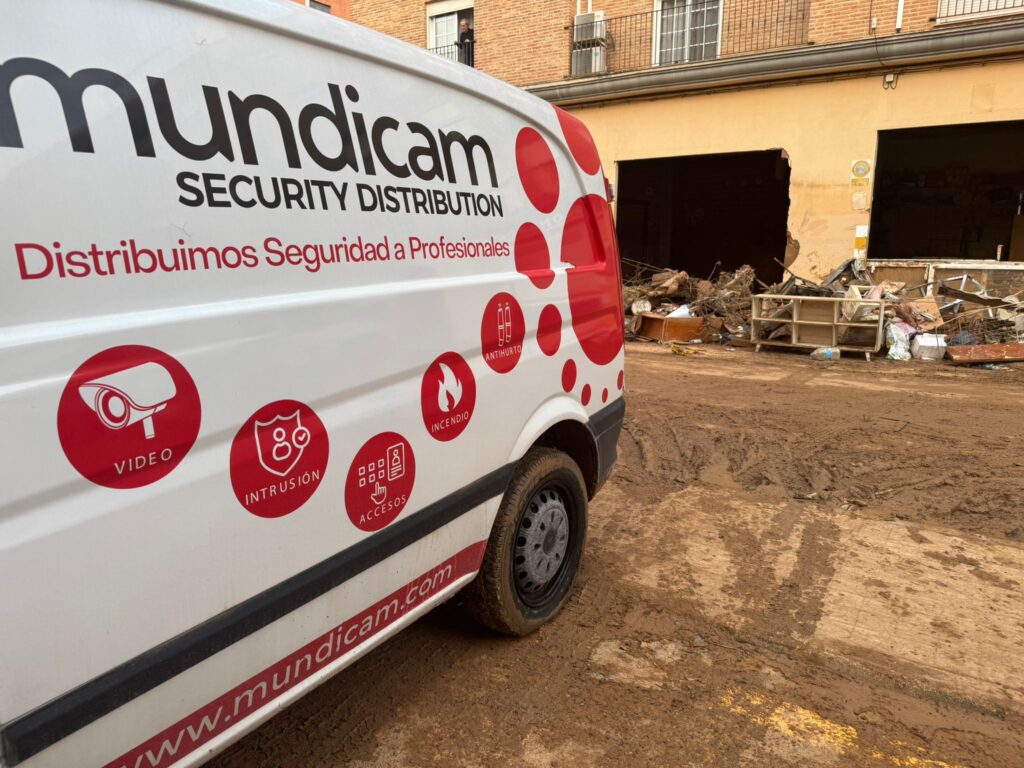 mundicam ayuda en la dana de valencia